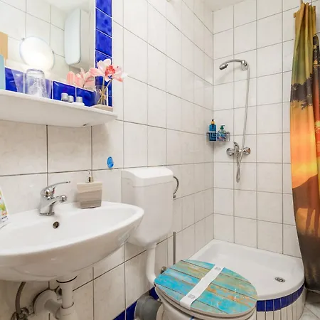 Appartement 15451a Punat